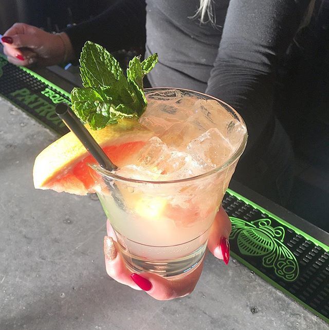 best happy hour suffolk county